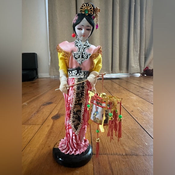 Other - Vintage Asian Doll